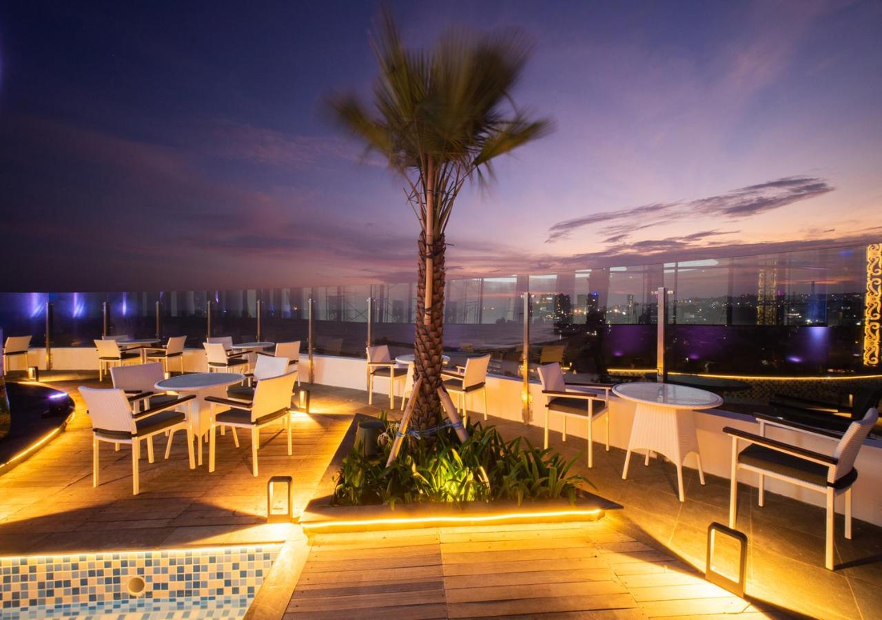 Pentacity Hotel Balikpapan Экстерьер фото