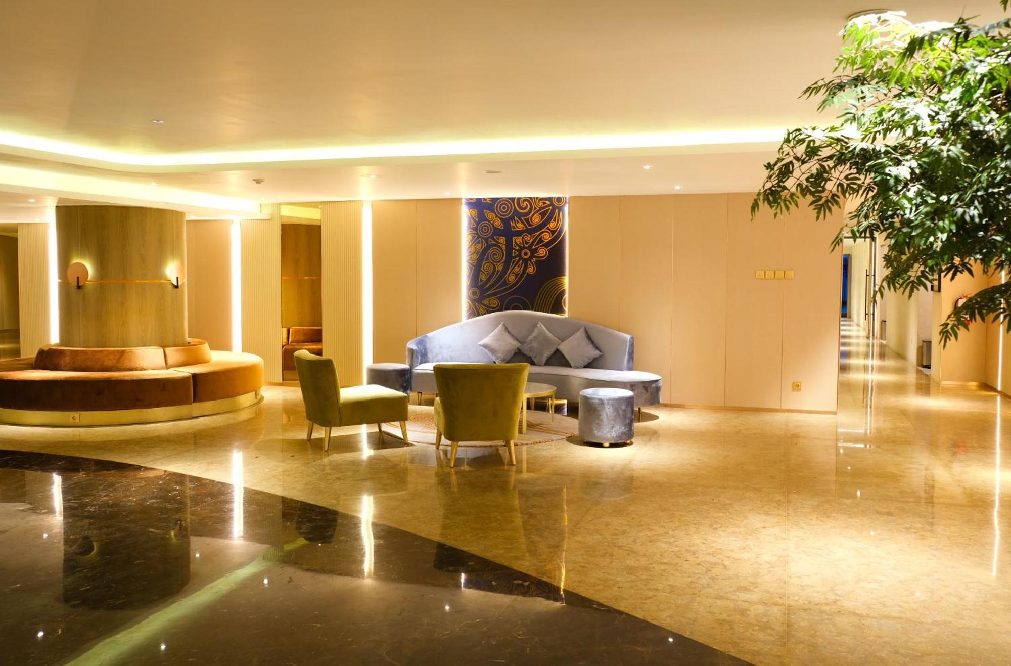 Pentacity Hotel Balikpapan Экстерьер фото